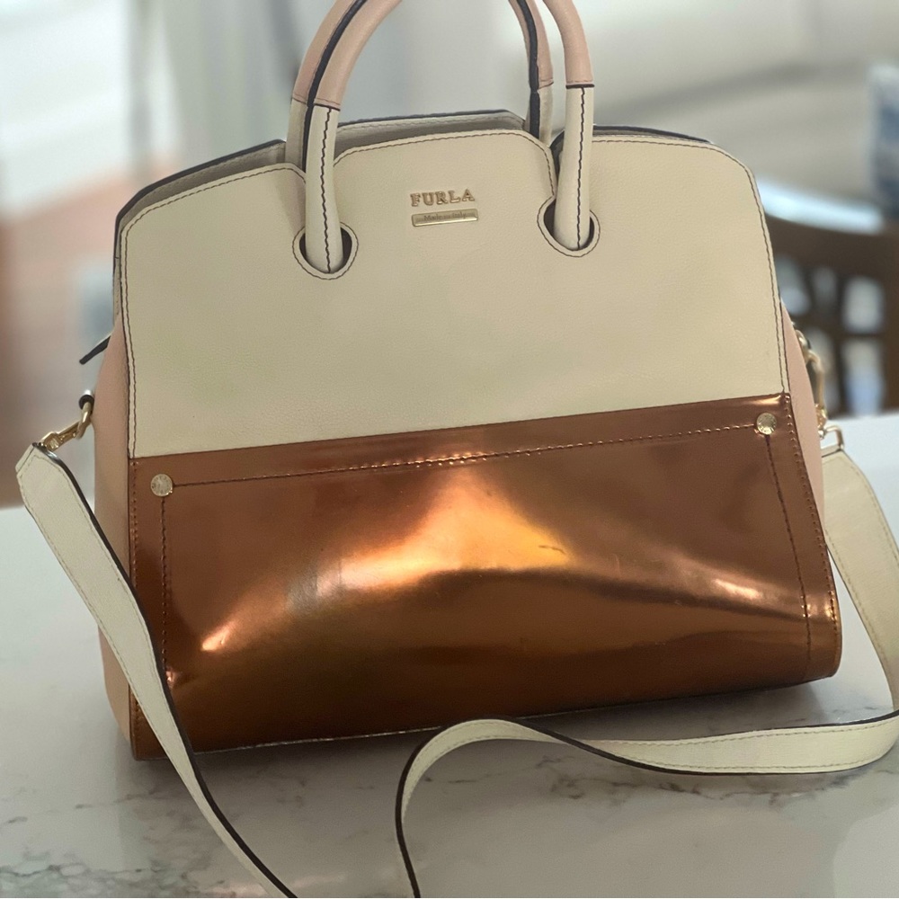 Furla Handbag Very good condition.  Gently used.    Few slight blemishes